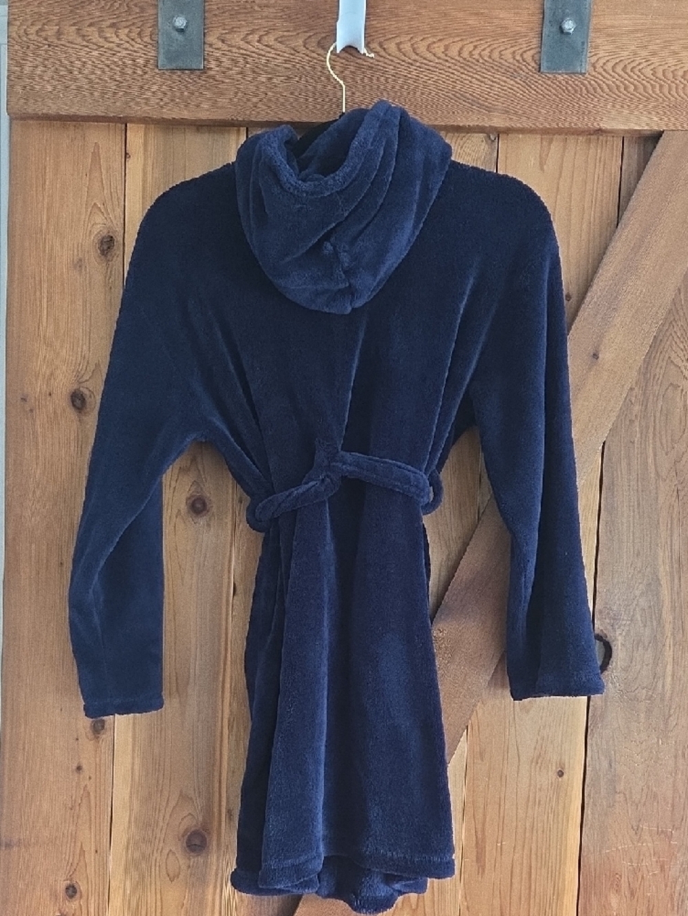 GAP Kids Plush Hooded Robe - Picture 2 of 3